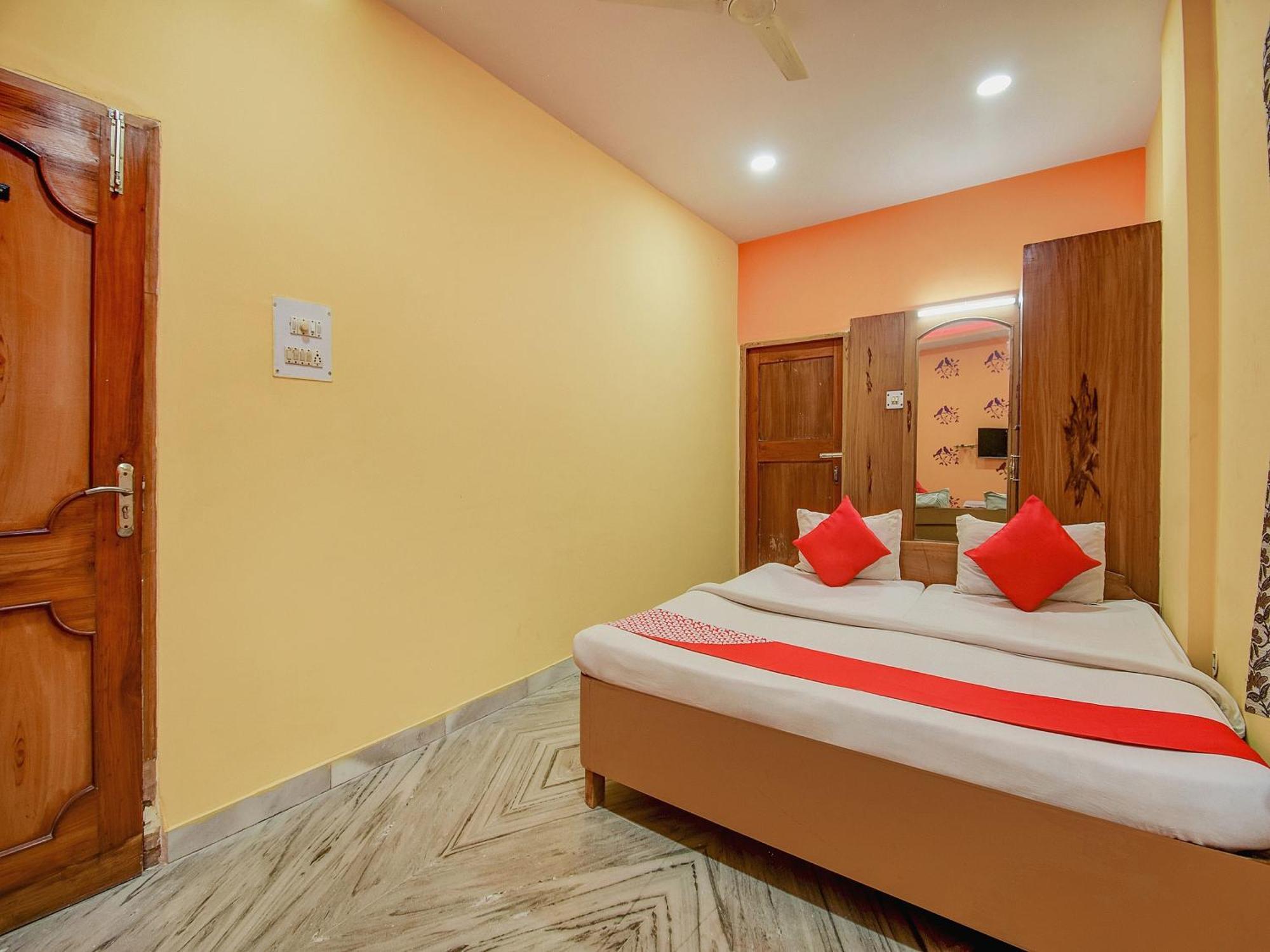 Super Oyo Hotel Priyal Amrit Sagar Rourkela المظهر الخارجي الصورة